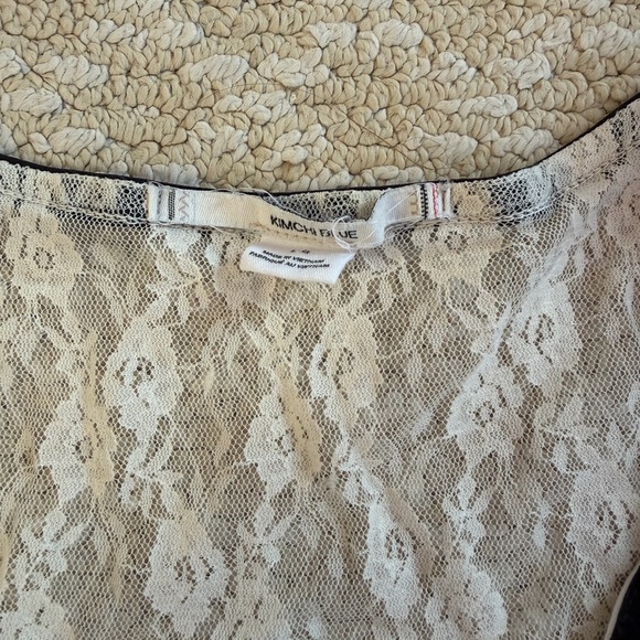 Urban Outfitters Lace Top - Picture 2 of 3